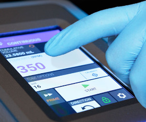 Intuitive touch screen interface, even when wearing gloves